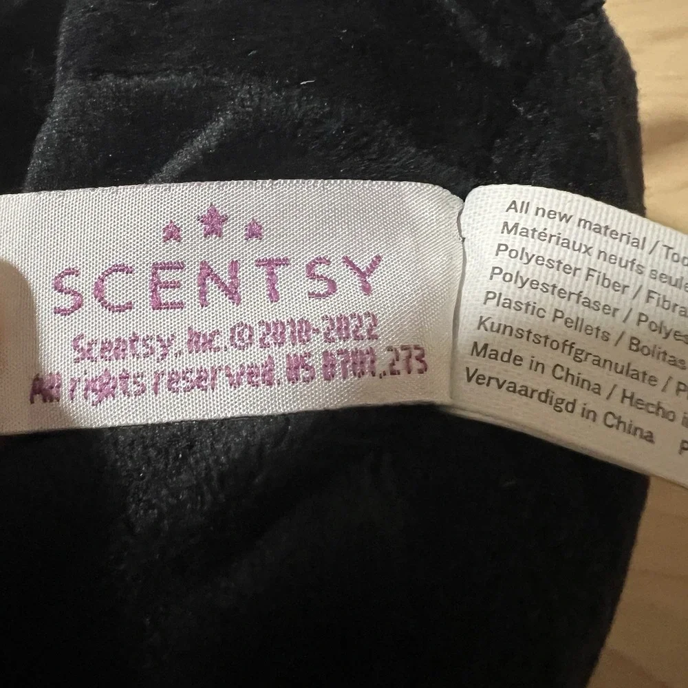 Scentsy Buddy - Darth‎ Vader - Star Wars - Comes W New Scent Pak